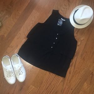 Beautiful Candies top. Size M